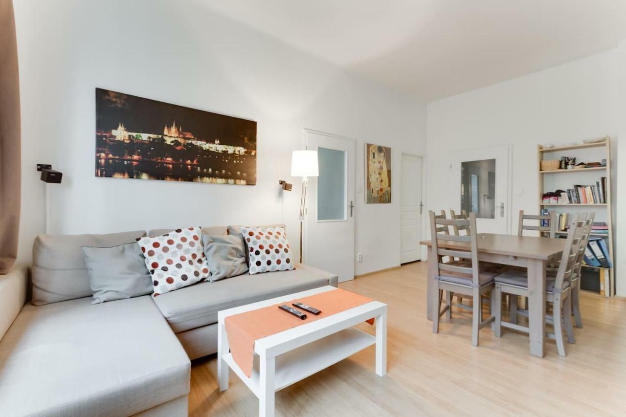 Beautiful Downtown 2bd With Netflix Apartmán