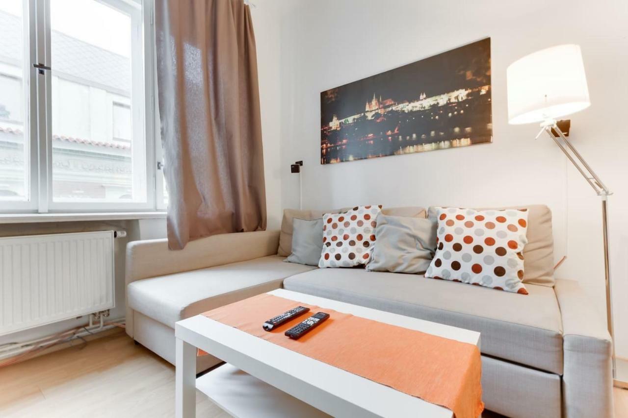 Beautiful Downtown 2bd With Netflix