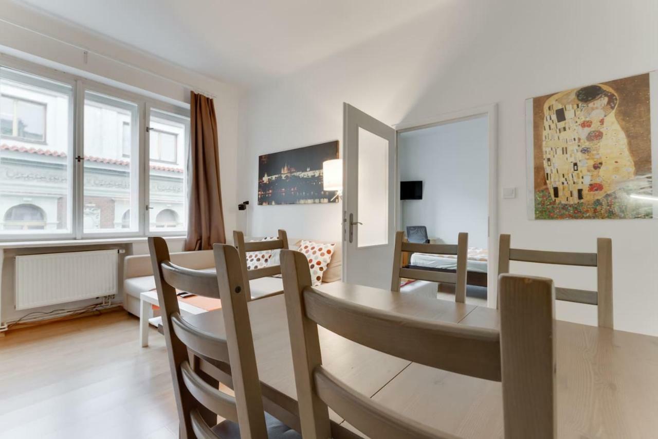 Beautiful Downtown 2bd With Netflix Appartamento